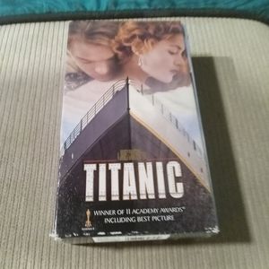 Rare 2 tape collector's Titanic on VHS